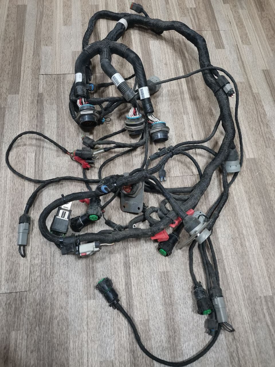 CUMMINS QST30 WIRING HARNESS (New) CUMMINS QST30 WIRING HARNESS use for